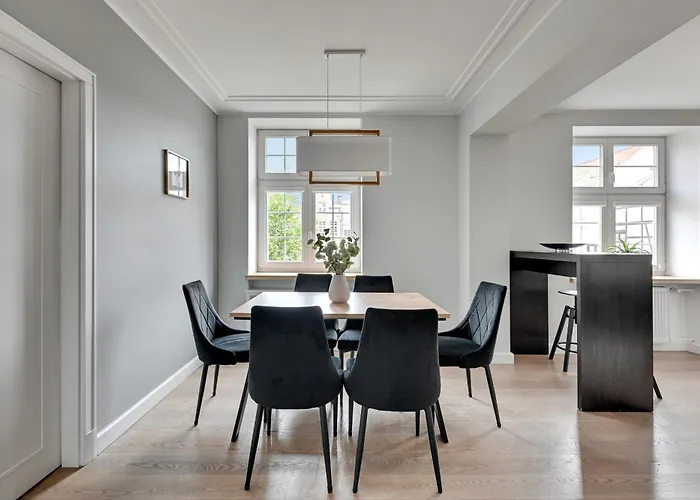 Mariacka Vi - Charming View & Heart Of The Old Town By Downtown *